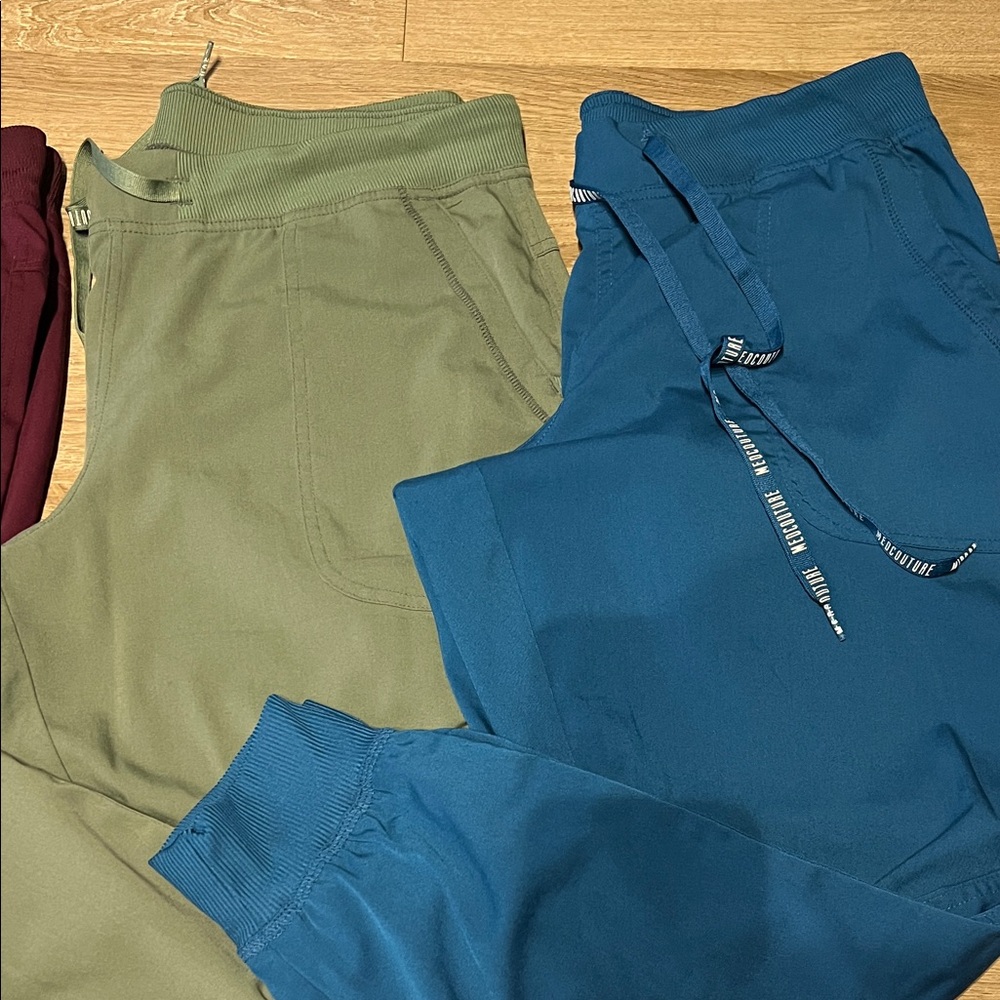 Med Couture Women's scrubs L bottoms/Med tops. 40 a set. $380 for all. - Picture 6 of 14